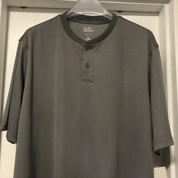 NEW Croft & Barrow Grey Short Sleeve Quick Dry Collarless Polo Shirt Men's XL - Picture 2 of 5